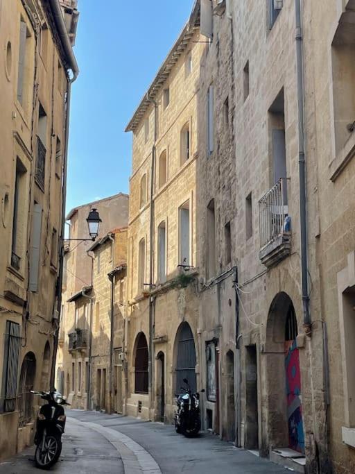 Appartement Cosy Au Coeur De L'Ecusson Montpellier Luaran gambar
